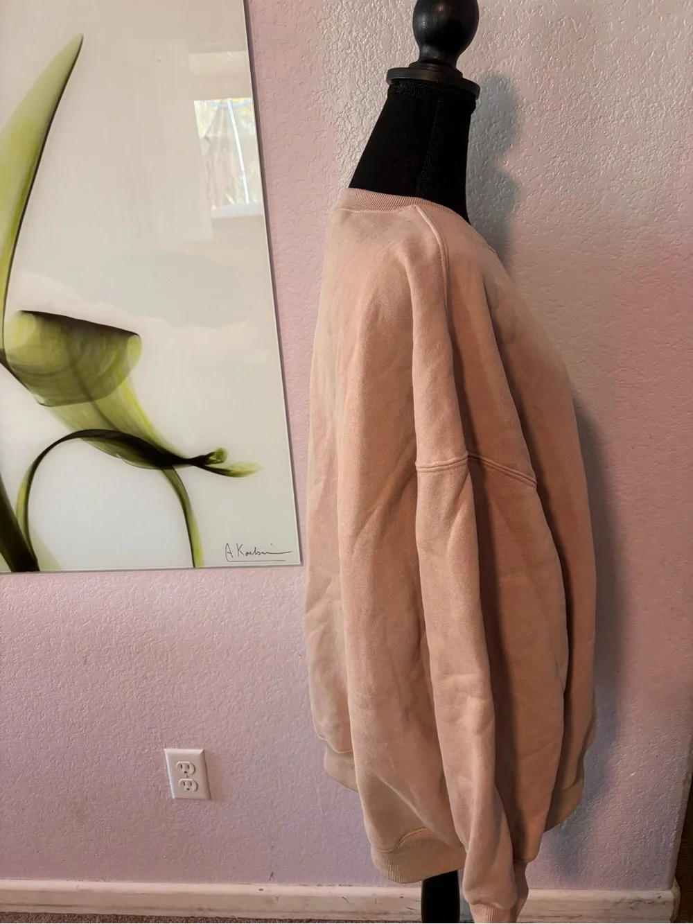 Sweatshirt size large - Picture 3 of 6